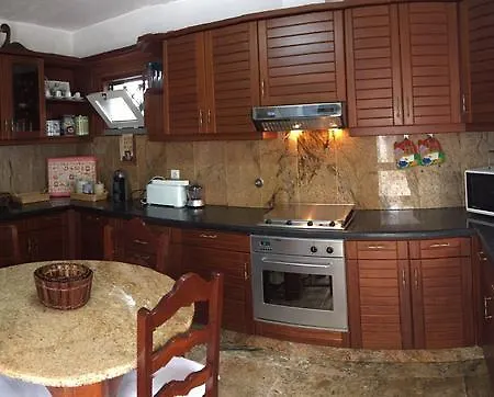 Refuge Holiday Homes Montechoro Albufeira