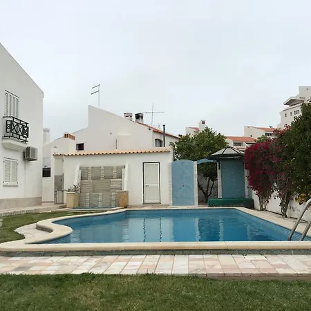 Villa Refuge Holiday Homes Montechoro Albufeira