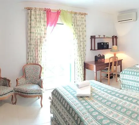 Vila Refuge Holiday Homes Montechoro *